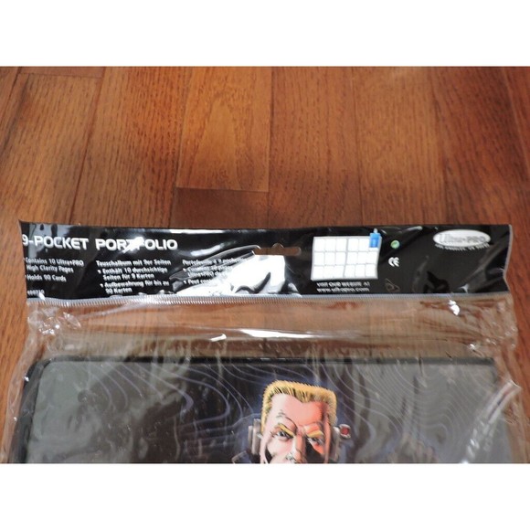 Ultra Pro 9 Pocket Vinyl Portfolio 9x12 Metalix Freemind Deathmask Peacekeeper - Picture 5 of 5